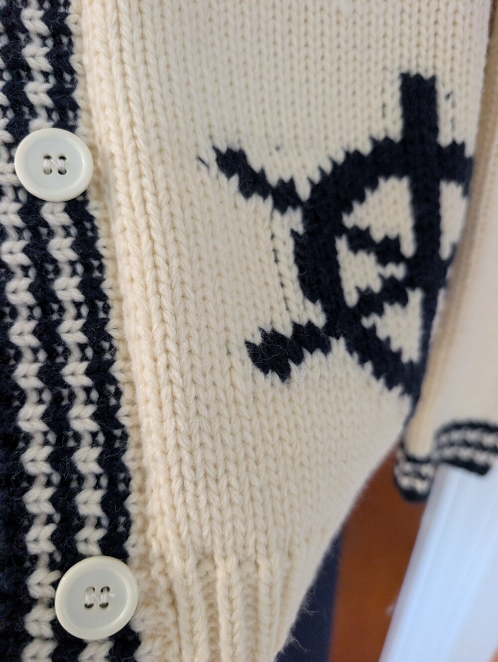 Classic Sailing Medium Weight Sweater - Picture 7 of 8